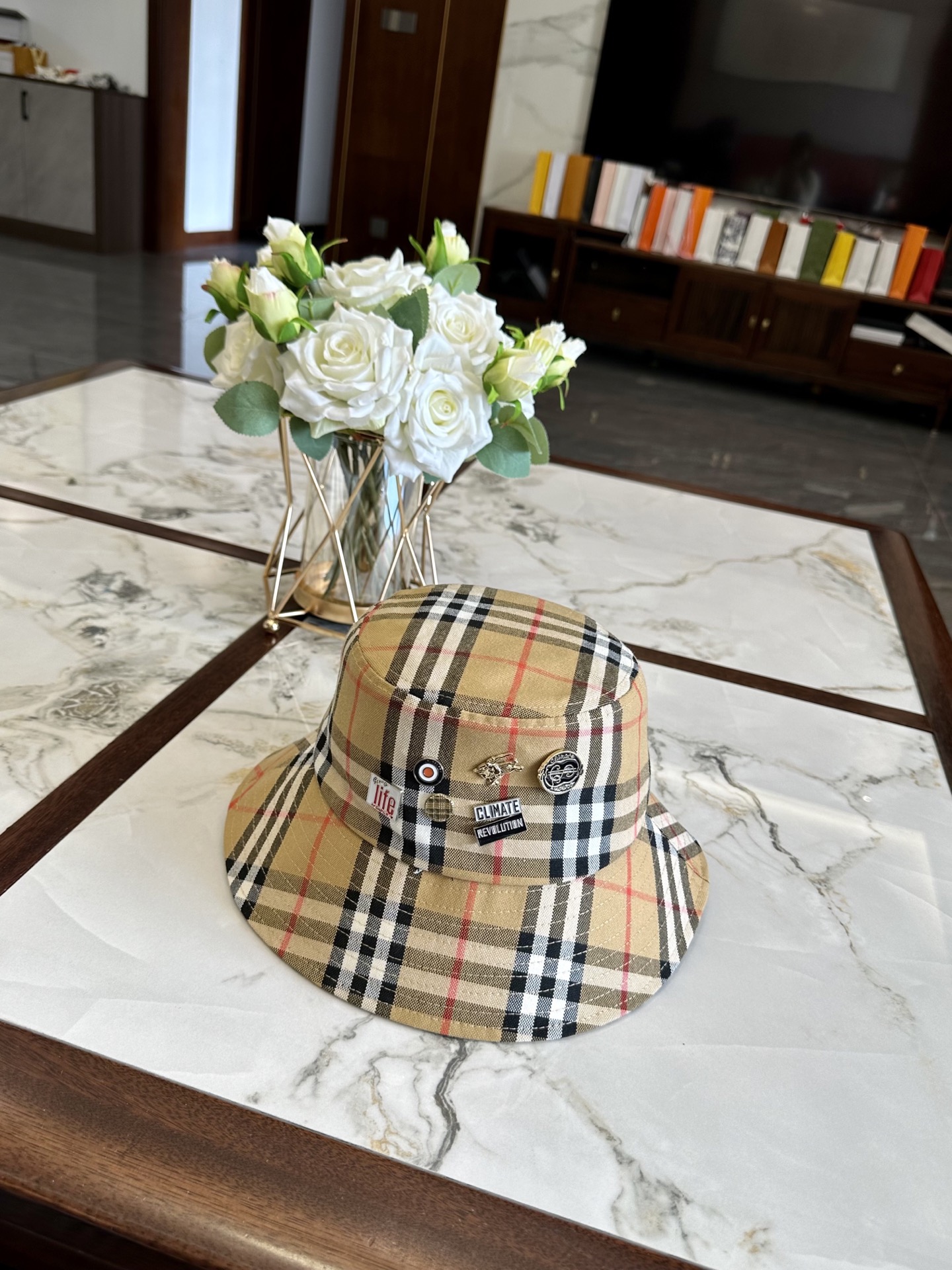 burberry hat model 23